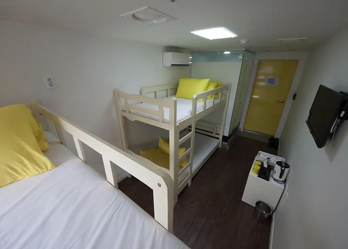 24 Myeongdong Town 2* Seul