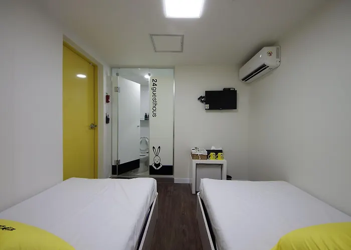 24 Myeongdong Town Hotel 2*