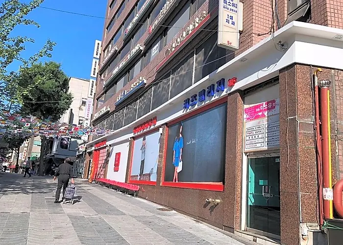 24 Myeongdong Town Hotel